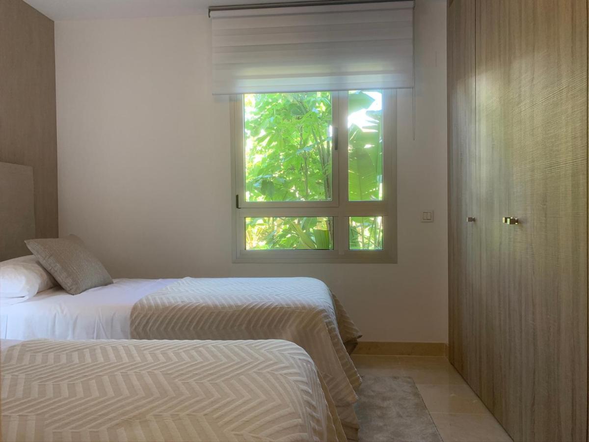 Royal Banus Apartment Marbella Exterior photo